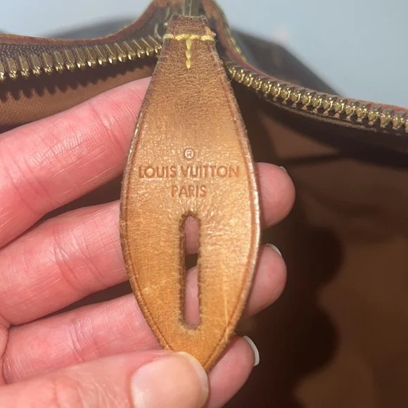 Authentic Louis Vuitton Lock It Horizontal Shoulder Bag LV Monogram Brown Tan - Picture 17 of 17